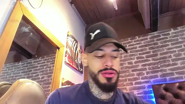 VinzenzRizzo online show from 09/25/25, 04:16