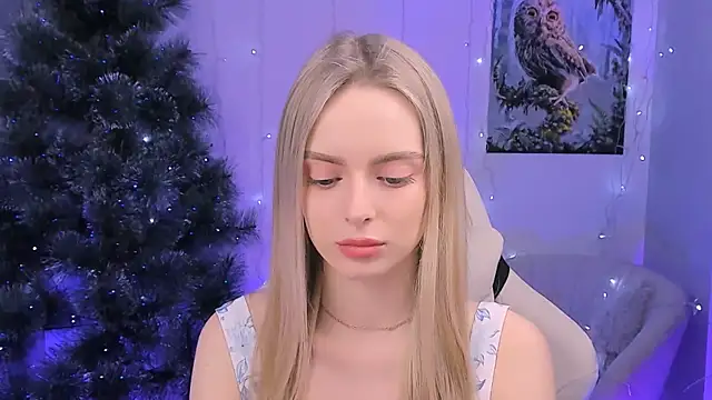 JuliaBrewwer online show from 12/17/25, 01:50