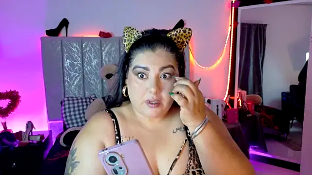 AndreaKinky online show from 03/10/26, 09:14