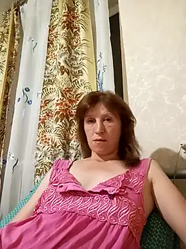 Flower2931 online show from 10/05/25, 07:34