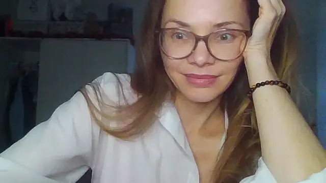 Snapshot of SEA_Dream chatting on 01/09/26, 08:21 SEA Dream online show from 01/09/26, 08:21