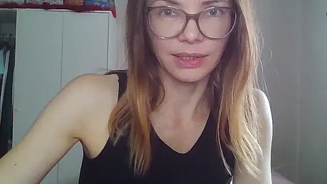 Snapshot of SEA_Dream chatting on 01/12/26, 08:52 SEA Dream online show from 01/12/26, 08:52