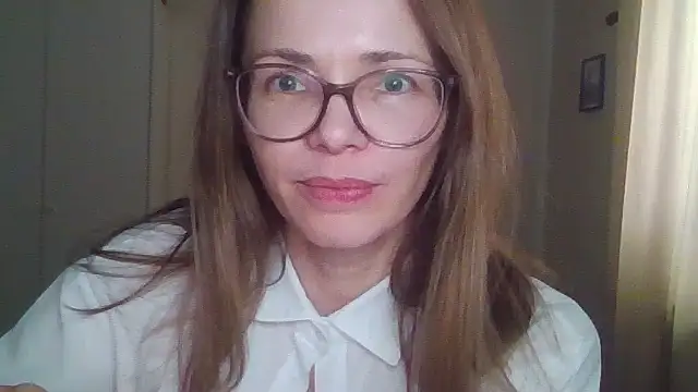 Snapshot of SEA_Dream chatting on 02/17/26, 06:32 SEA Dream online show from 02/17/26, 06:32