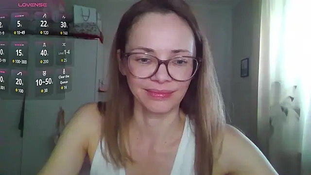 Snapshot of SEA_Dream chatting on 03/10/26, 05:01 SEA Dream online show from 03/10/26, 05:01