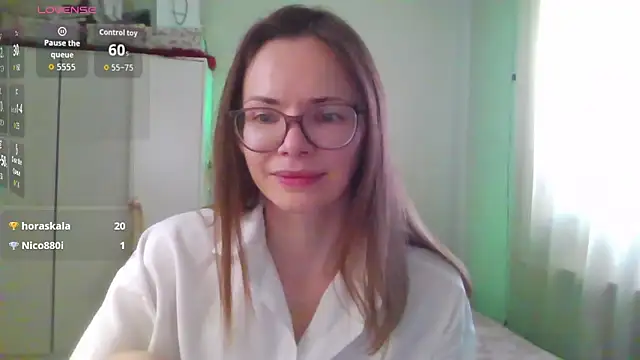 Snapshot of SEA_Dream chatting on 03/27/26, 05:24 SEA Dream online show from 03/27/26, 05:24