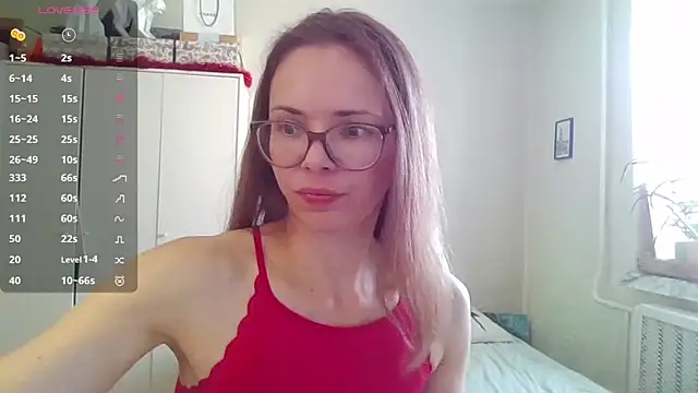 Snapshot of SEA_Dream chatting on 03/31/26, 08:04 SEA Dream online show from 03/31/26, 08:04