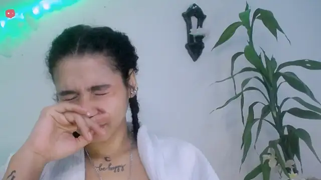 Nocturnawitch online show from 09/18/25, 02:41