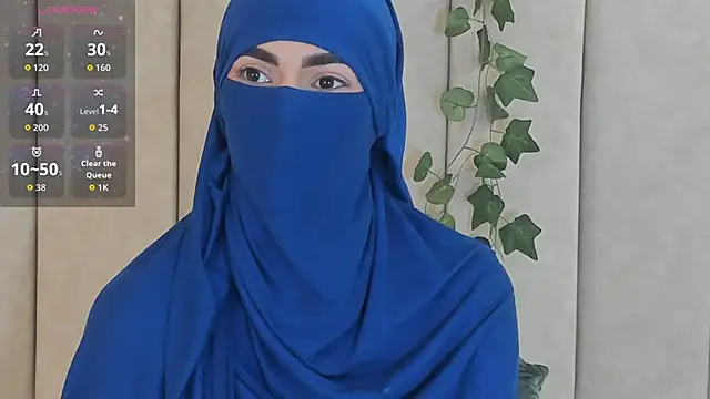  Zahiira  online show from 10/04/25, 12:03