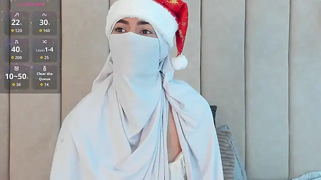  Zahiira  online show from 12/19/25, 12:01