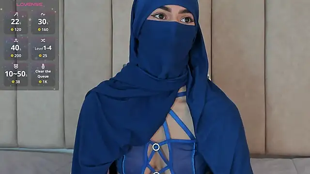  Zahiira  online show from 01/16/26, 11:36