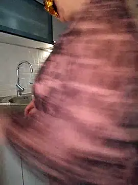 BigAssMom  online show from 05/14/26, 08:54