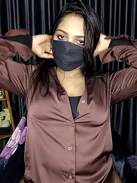 Webrowncouple online show from 10/06/25, 02:58