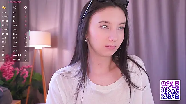 Snapshot of DaisyBlaze chatting on 04/01/26, 06:36 DaisyBlaze online show from 04/01/26, 06:36