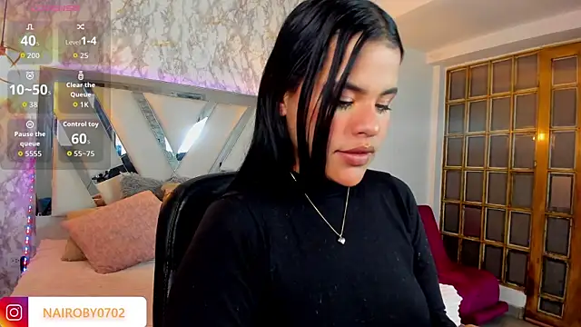 Aisha poweer online show from 10/21/25, 03:18