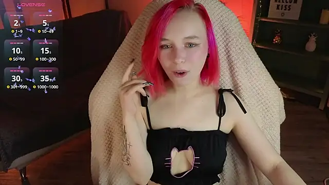 Snapshot of NaomiYoru chatting on 01/31/26, 08:40 NaomiYoru online show from 01/31/26, 08:40