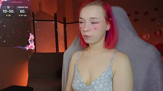 Snapshot of NaomiYoru chatting on 02/15/26, 08:38 NaomiYoru online show from 02/15/26, 08:38