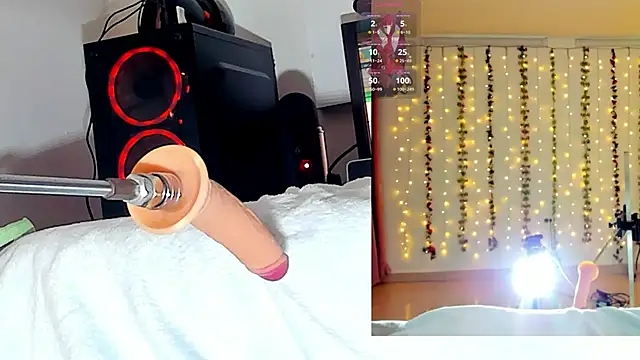 Kitty  Rose   online show from 11/16/25, 10:10