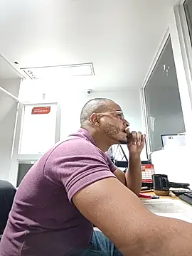 SanChacal5694 online show from 05/11/26, 10:07