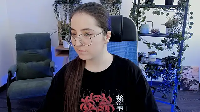 Snapshot of VirtuallVoyant chatting on 03/13/26, 07:15 VirtuallVoyant online show from 03/13/26, 07:15