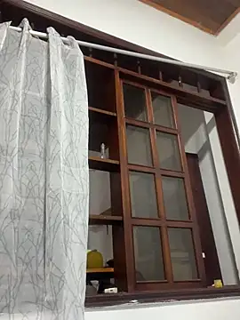 Huitaca  online show from 12/02/25, 12:27