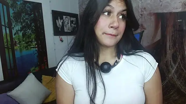 Snapshot of gigi_gilt_ chatting on 01/11/26, 04:28 gigi gilt online show from 01/11/26, 04:28