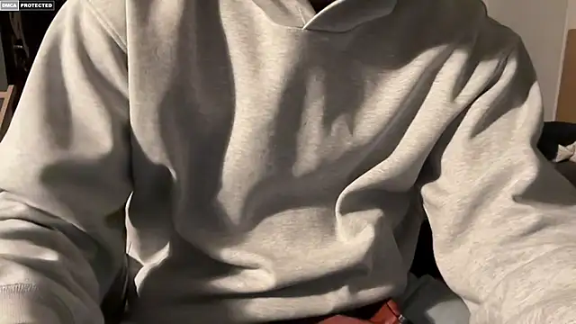 Snapshot of StudentBigD chatting on 09/21/25, 04:14 StudentBigD online show from 09/21/25, 04:14