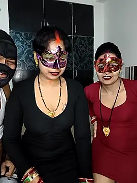 Sexy kaira01 online show from 01/18/26, 09:02