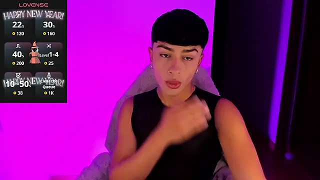 Matheewx m online show from 10/09/25, 02:53