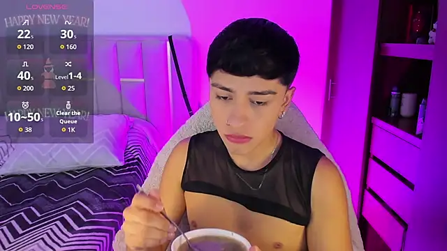 Snapshot of Matheewx_m chatting on 03/05/26, 08:49 Matheewx m online show from 03/05/26, 08:49