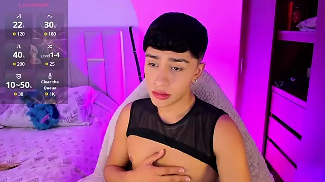 Snapshot of Matheewx_m chatting on 03/20/26, 03:17 Matheewx m online show from 03/20/26, 03:17