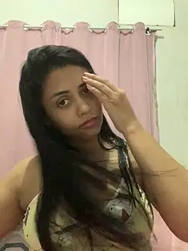 Snapshot of afroditii chatting on 11/12/25, 01:06 afroditii online show from 11/12/25, 01:06