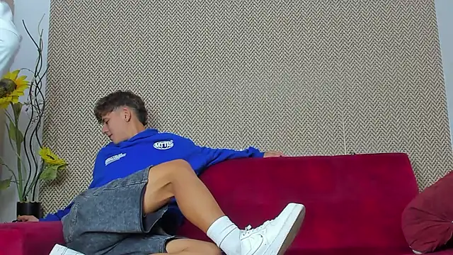 willy sexxx18 online show from 02/19/26, 07:32