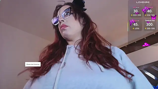 Snapshot of Rossi_ss1 chatting on 11/02/25, 03:42 Rossi ss1 online show from 11/02/25, 03:42