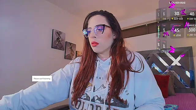 Snapshot of Rossi_ss1 chatting on 11/20/25, 04:45 Rossi ss1 online show from 11/20/25, 04:45