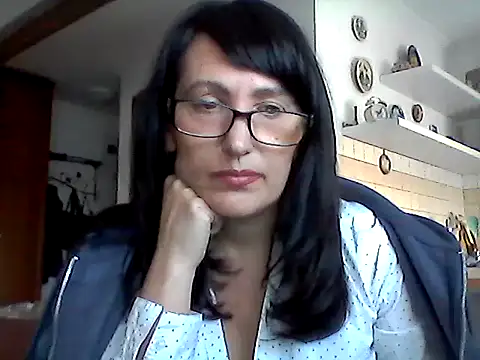 Elena48324 online show from 04/10/26, 11:04