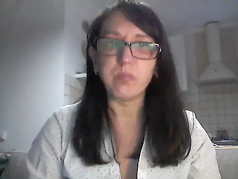 Elena48324 online show from 04/29/26, 05:41