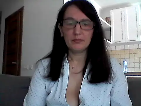 Elena48324 online show from 05/22/26, 09:48