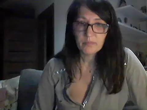 Elena48324 online show from 05/31/26, 06:09