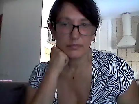 Snapshot of Elena48324 chatting on 08/02/26, 08:57 Elena48324 online show from 08/02/26, 08:57
