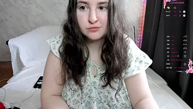 Snapshot of alice_allens chatting on 02/01/26, 08:02 alice allens online show from 02/01/26, 08:02