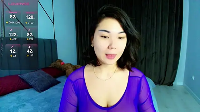 hwa rin online show from 10/05/25, 03:21