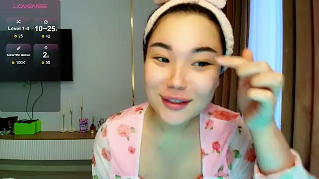 Snapshot of hwa_rin chatting on 12/22/25, 03:14 hwa rin online show from 12/22/25, 03:14