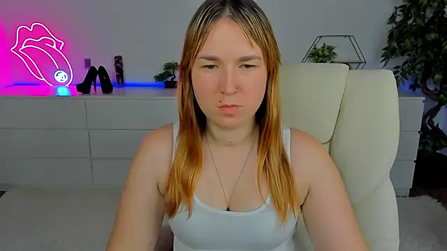 Sofii darling online show from 11/21/25, 05:33