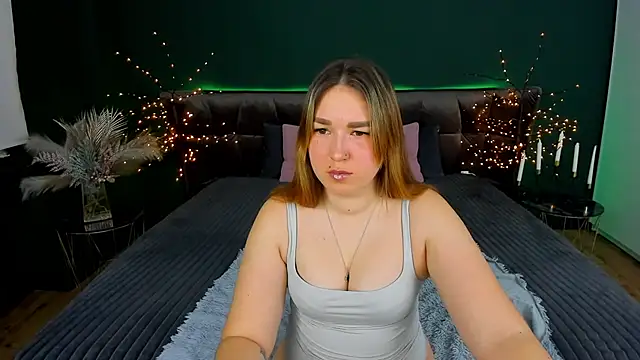 Sofii darling online show from 02/11/26, 05:40