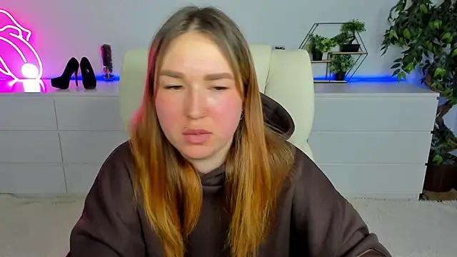 Sofii darling online show from 02/25/26, 05:44