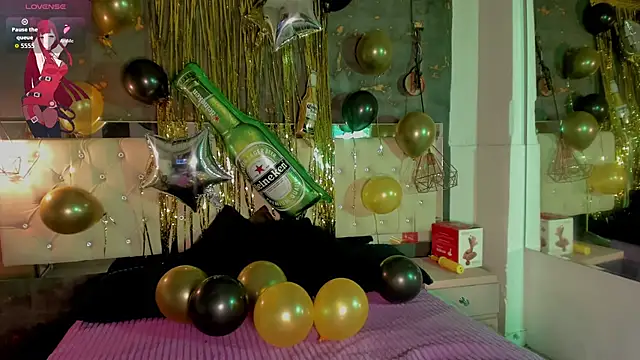 Viiolettlopez online show from 10/04/25, 02:15