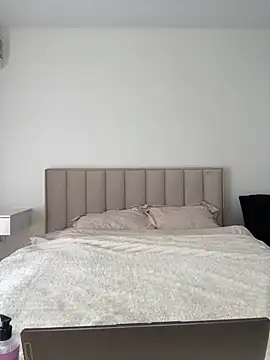 Snapshot of AmandaStoun chatting on 04/15/26, 09:38 AmandaStoun online show from 04/15/26, 09:38