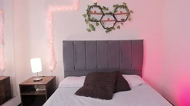 Ambar gh1 online show from 09/18/25, 08:22