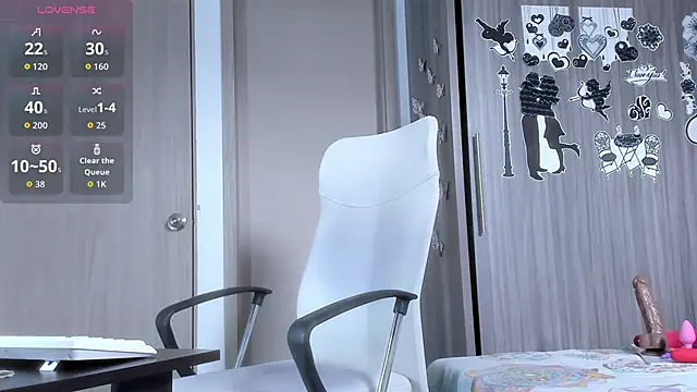 Snapshot of Ariana_costa chatting on 03/18/26, 04:21 Ariana costa online show from 03/18/26, 04:21