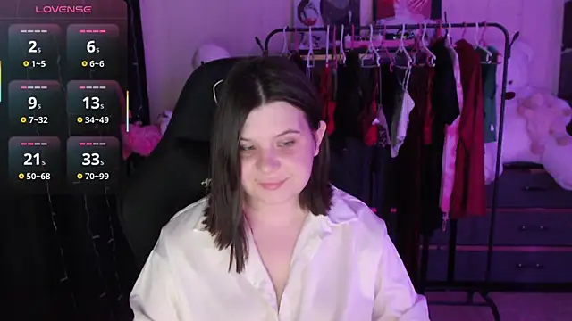 Snapshot of AmyVibess chatting on 06/04/26, 06:14 AmyVibess online show from 06/04/26, 06:14